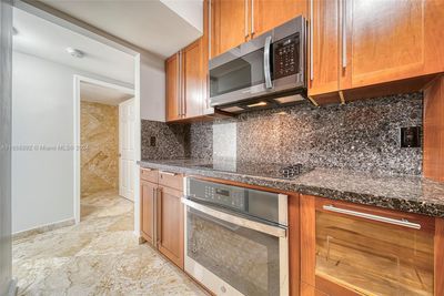 201 - 8888 Collins Ave, Condo with 2 bedrooms, 2 bathrooms and null parking in Surfside FL | Image 2