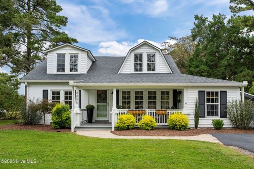 6805 Free Union Church Rd, Pinetown, NC, 27865-9539 | Card Image