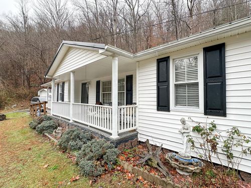 10810 Highway 406, Roark, KY, 40979 | Card Image