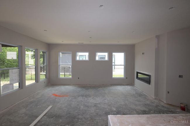 5713 White Pine Ln, House other with 3 bedrooms, 3 bathrooms and null parking in Fairfield Twp OH | Image 10