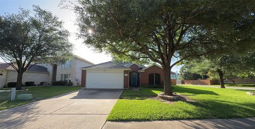 645 Arrowood Pl, Round Rock, TX, 78665-7920 | Card Image