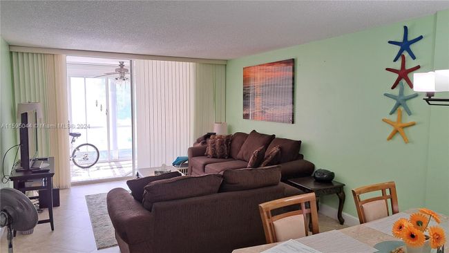 105 - 500 Ne 12th Ave, Condo with 1 bedrooms, 1 bathrooms and null parking in Hallandale Beach FL | Image 15