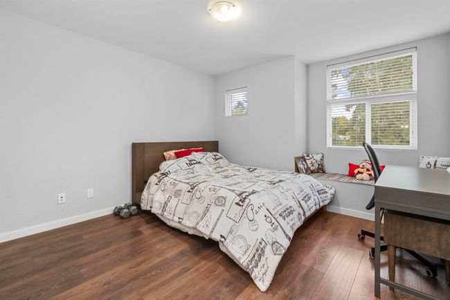 27516 28 Avenue, House other with 3 bedrooms, 2 bathrooms and 4 parking in Langley BC | Image 26