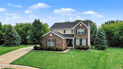 57275 Waterway Ct, New Hudson, MI, 48165-8094 | Card Image