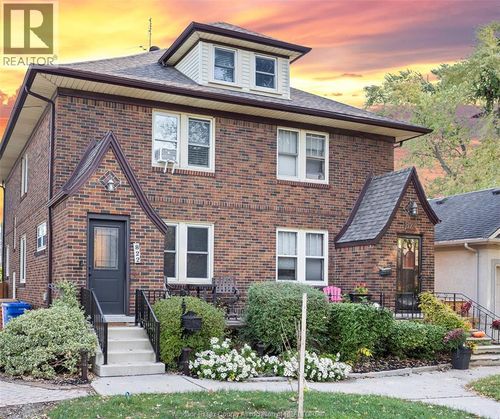 822 Fairview Blvd, Windsor, ON, N8S3E5 | Card Image