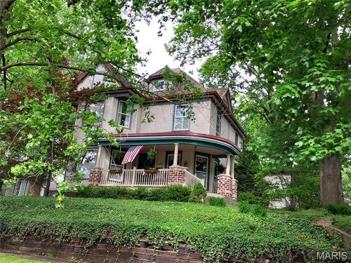320 N 4th St, Greenville, IL, 62246-1010 | Card Image