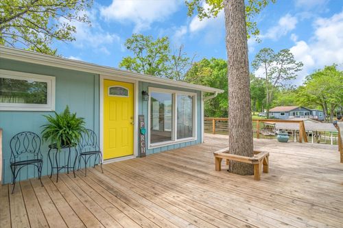 230 Shady Shores Dr, Mabank, TX, 75156-7588 | Card Image