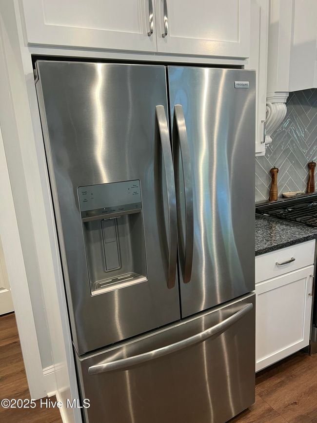 3 Door Fridge | Image 16