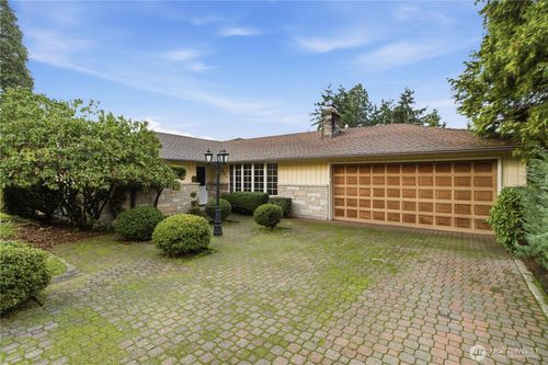 7028 S Alaska St, Tacoma, WA, 98408-1315 | Card Image