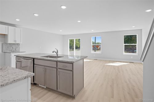 110 Parsons Lane, Saline, MI, 48176 | Card Image