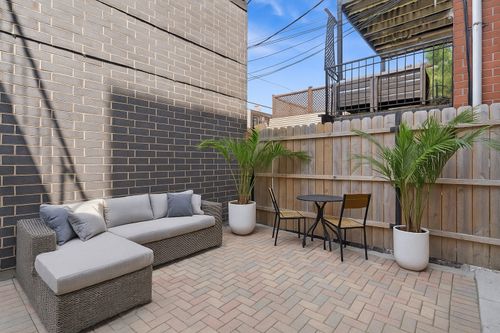 1-912 W Roscoe St, CHICAGO, IL, 60657-2309 | Card Image