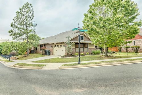 317 Falling Sky Dr, Edmond, OK, 73034-6248 | Card Image