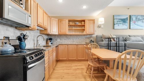 a123-8 Sunrise Dr, Newry, ME, 04261-3267 | Card Image