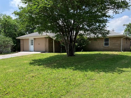 717 Bluebonnet St, Mexia, TX, 76667-2038 | Card Image