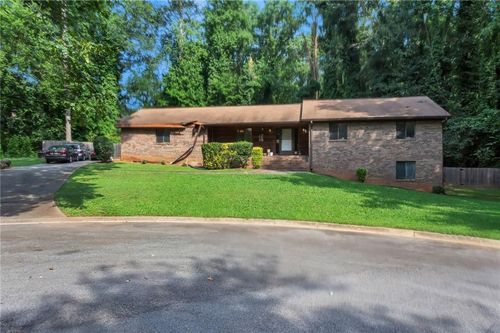 949 Marion Ct, Lithia Springs, GA, 30122-2518 | Card Image