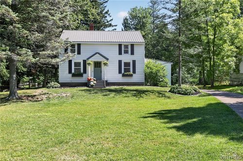 6811 Boston State Road, Hamburg, NY, 14075 | Card Image