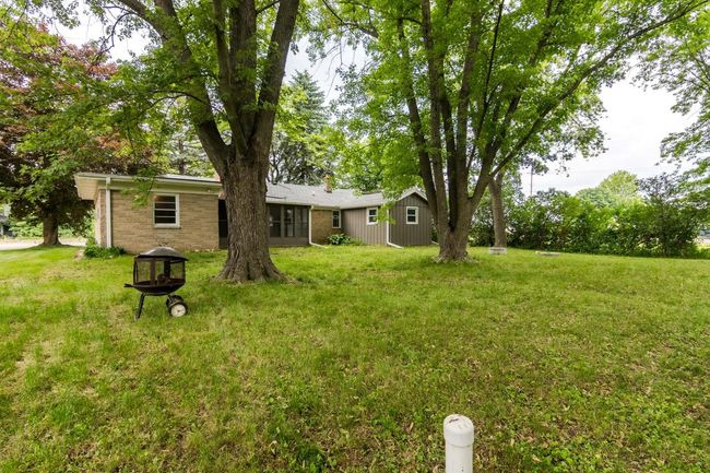 1300 State Road 83, House other with 2 bedrooms, 1 bathrooms and null parking in Hartland WI | Image 29