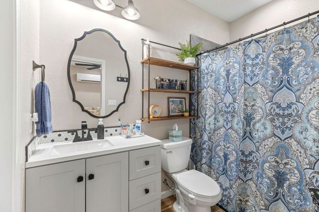 312 Holly Ave, House other with 3 bedrooms, 3 bathrooms and null parking in Luling TX | Image 21