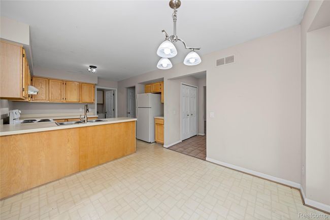 008- 5805 Dawn Ridge - .jpg | Image 13