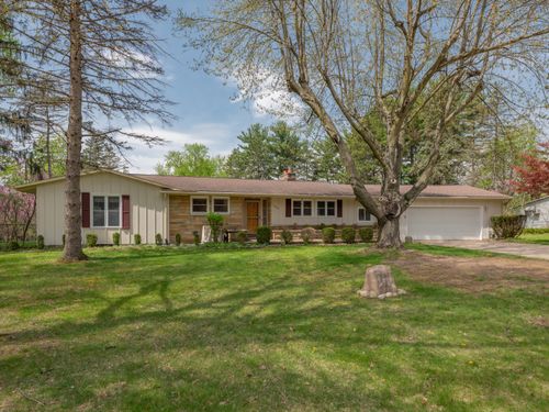 1054 Riverside Drive, Battle Creek, MI, 49015 | Card Image