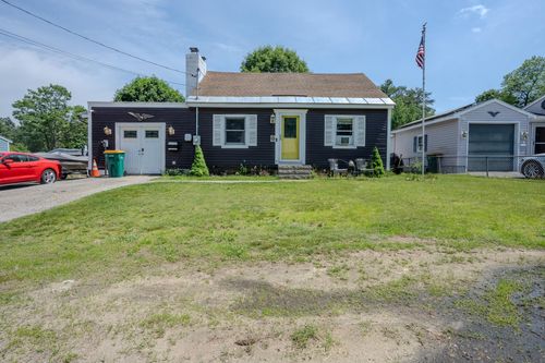 5 Russell Street, Rochester, NH, 03867 | Card Image