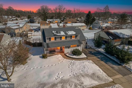 905 Harvey Rd, CLAYMONT, DE, 19703-1209 | Card Image