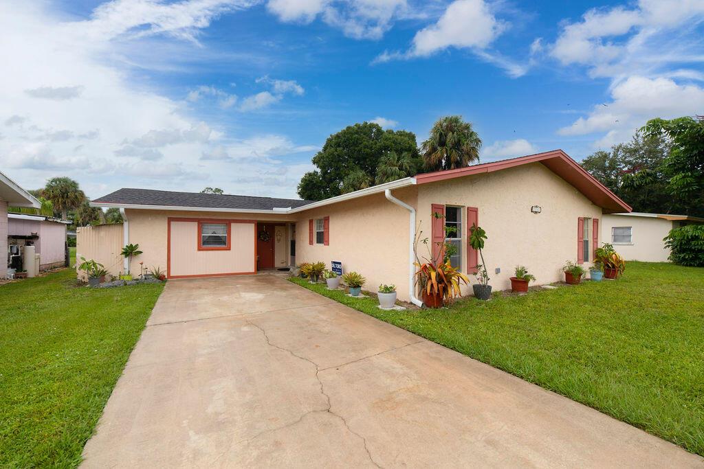 Placid Ave, Fort Pierce, FL 34982