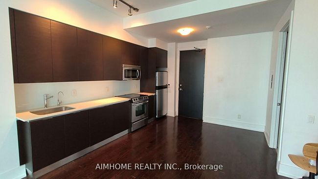 4201 - 33 Charles St E, Condo with 2 bedrooms, 1 bathrooms and null parking in Toronto ON | Image 7