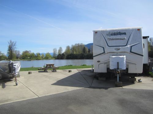 137-8400 Shook Rd, Mission, BC, V2V7L3 | Card Image