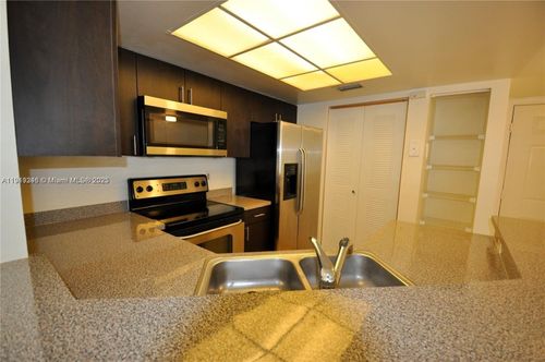 apt-916-9250 W Atlantic Blvd, Coral Springs, FL, 33071-6981 | Card Image