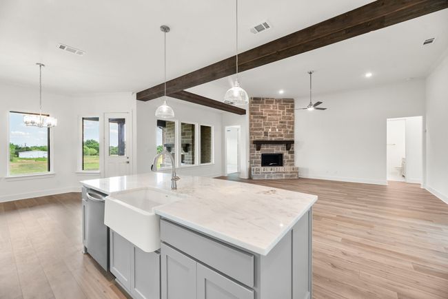 305 Cofer Rd, House other with 4 bedrooms, 3 bathrooms and null parking in Leonard TX | Image 15