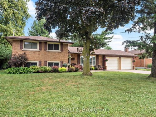 6711 Mcmicking St, Niagara Falls, ON, L2J1X5 | Card Image