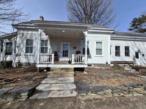 142 Vine St, Northfield, VT, 05663-6774 | Card Image