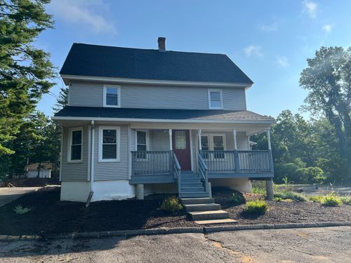 278 N Maple St, Enfield, CT, 06082-2319 | Card Image