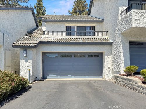 566 Parkview N, Santa Maria, CA, 93455 | Card Image