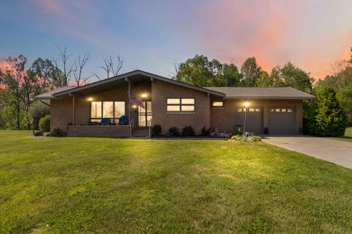 1108 Meadows Ln, Corbin, KY, 40701-2140 | Card Image