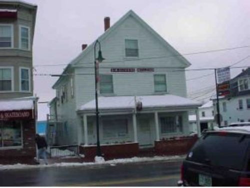 a-42 W Broadway, Derry, NH, 03038-2321 | Card Image