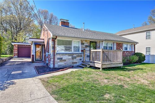 143 Leo Ave, North Providence, RI, 02904-1361 | Card Image