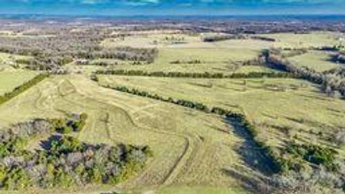 4126 Saint Michaels Rd, Lohman, MO, 65053-9547 | Card Image