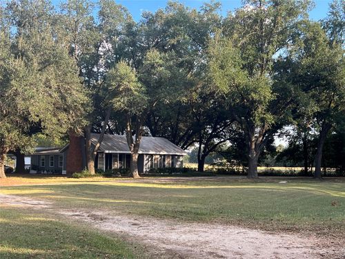 419 Lcr 648, Thornton, TX, 76687-2190 | Card Image