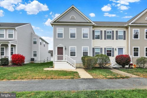 219 Heathersage Dr, MARIETTA, PA, 17547-8528 | Card Image