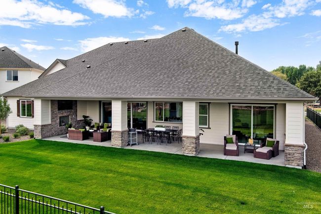 104 S Gresham Way, House other with 3 bedrooms, 4 bathrooms and 4 parking in Eagle ID | Image 44