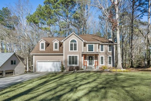5954 Henley Dr, Powder Springs, GA, 30127-4200 | Card Image