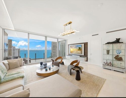 apt-2703-300 Biscayne Boulevard Way, Miami, FL, 33131-2294 | Card Image