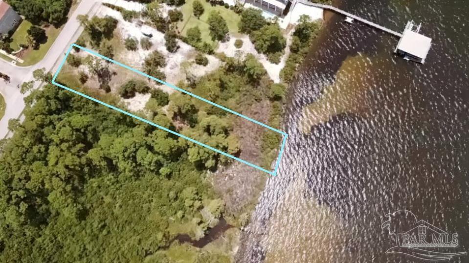 Land in Pensacola 3