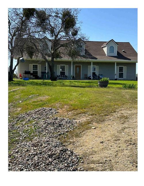 1521 Country View Dr, Valley Springs, CA, 95252-9577 | Card Image