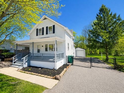 1911 Hebron Ave, Zion, IL, 60099-1661 | Card Image