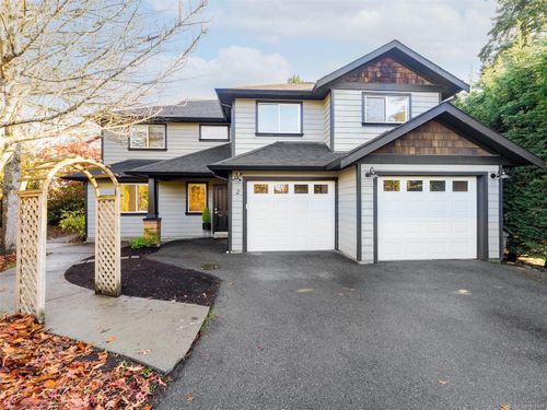 2 Game Rd, View Royal, BC, V8Z7Y7 | Card Image