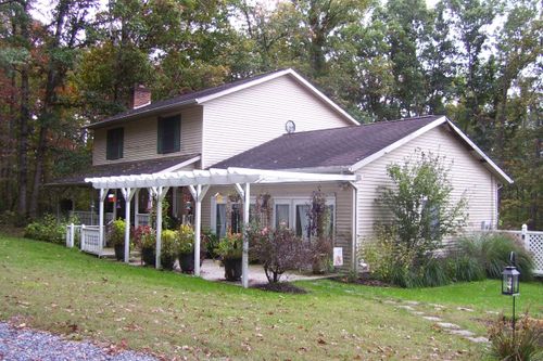 743 Comertown Rd, SHENANDOAH, VA, 22849-4013 | Card Image