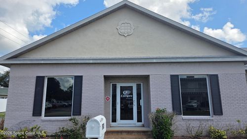back-office-3822 S Washington Ave, Titusville, FL, 32780-5845 | Card Image